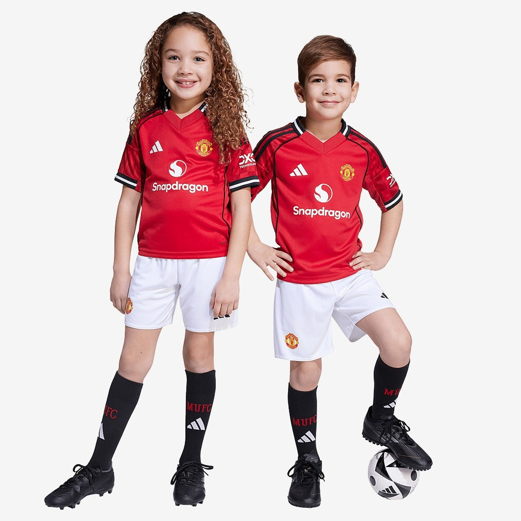 Conjunto Infantil Manchester United 2025/26