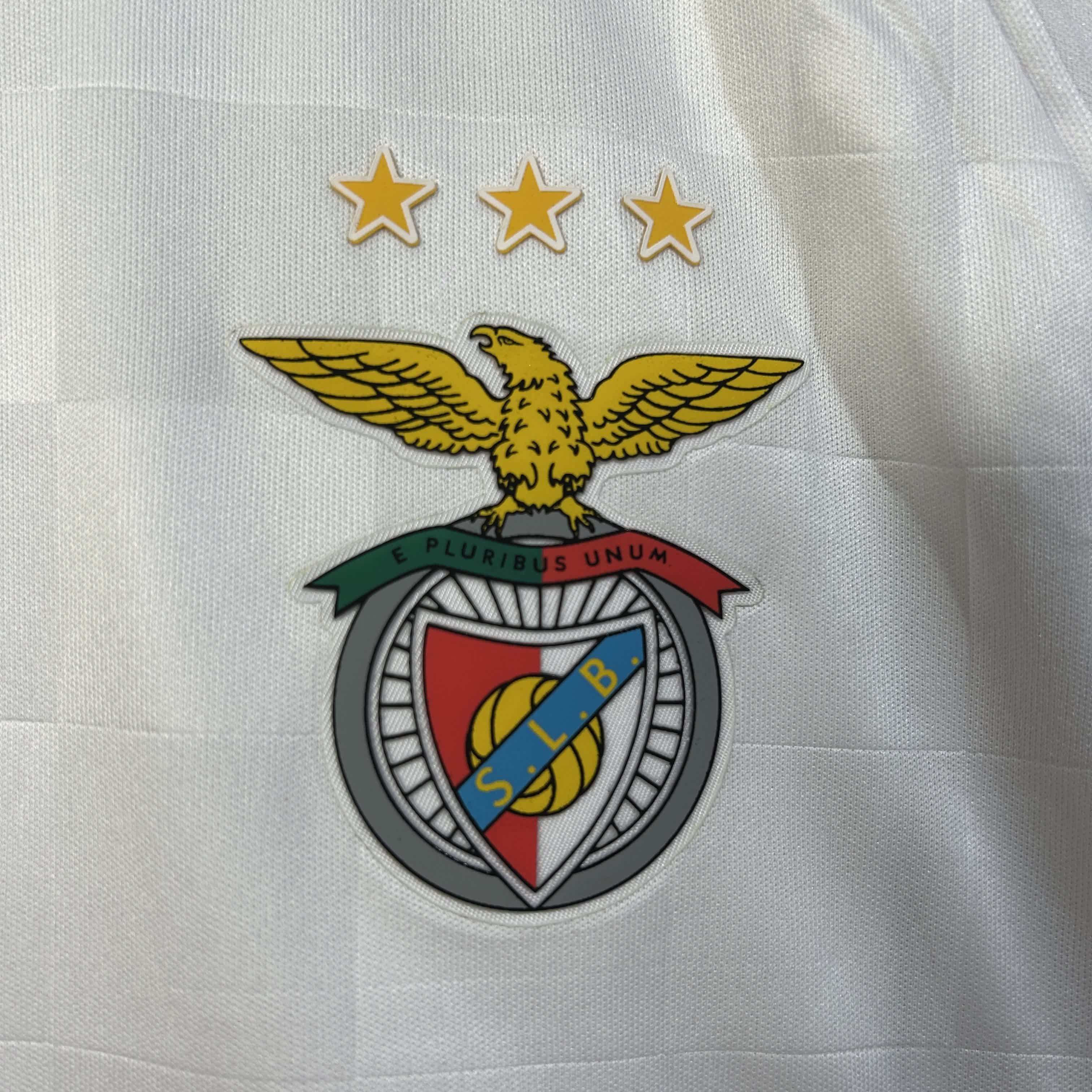 Conjunto Infantil Benfica Terceiro Equipamento - 2025/26
