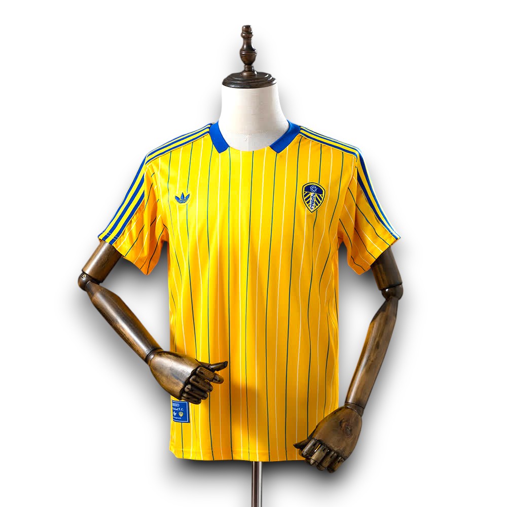 Camisola Leeds United Retro Edição Especial 25/26